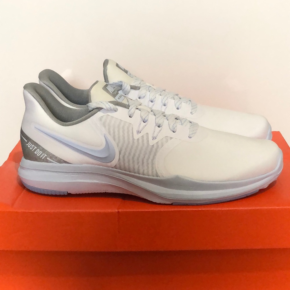 SOLD Nike Shoes